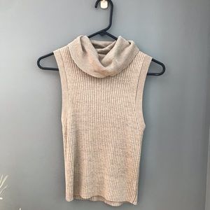 Super Comfy Gray Sleeveless Turtleneck